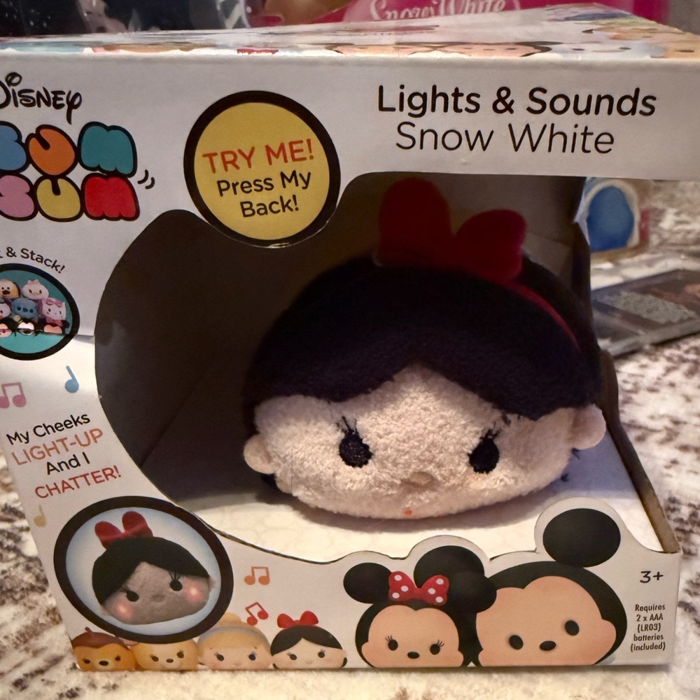 Disney Tsum Tsum Snow White Plush with Red Bow